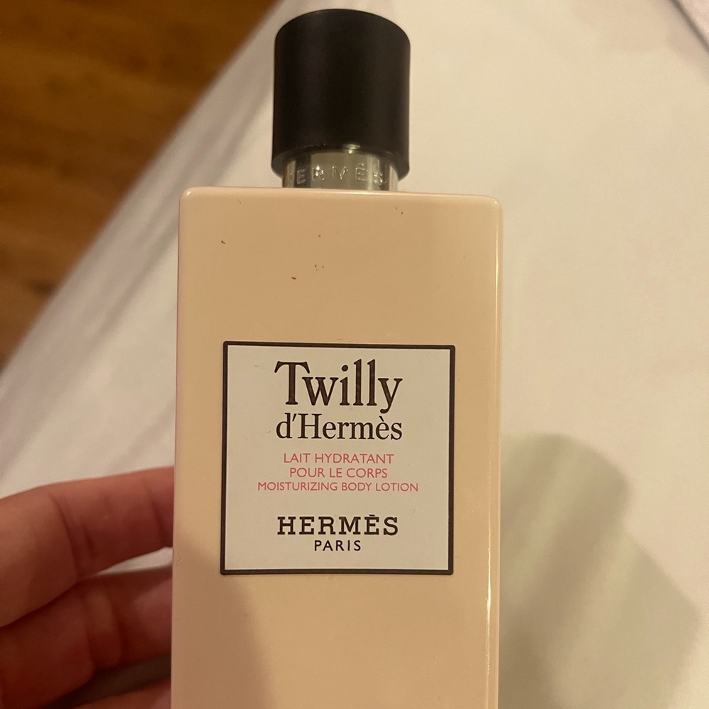 Twilly d’Hermes authentic moisturizing body lotion 6.5 Fl oz. No box. Unused